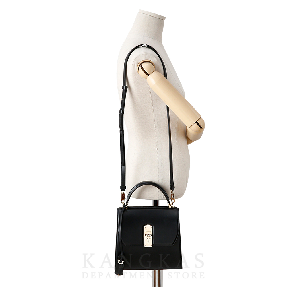 FERRAGAMO(USED)페레가모 21H645 빅시즈 탑핸들백